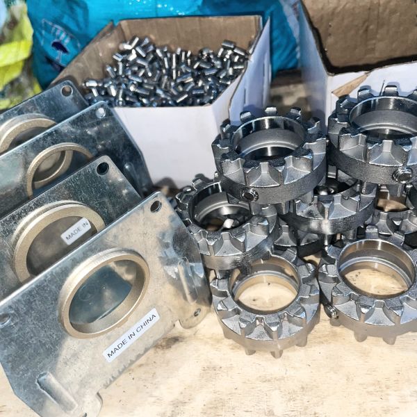 Hot-Dip Galvanized Greenhouse Ventilation Gear System Components