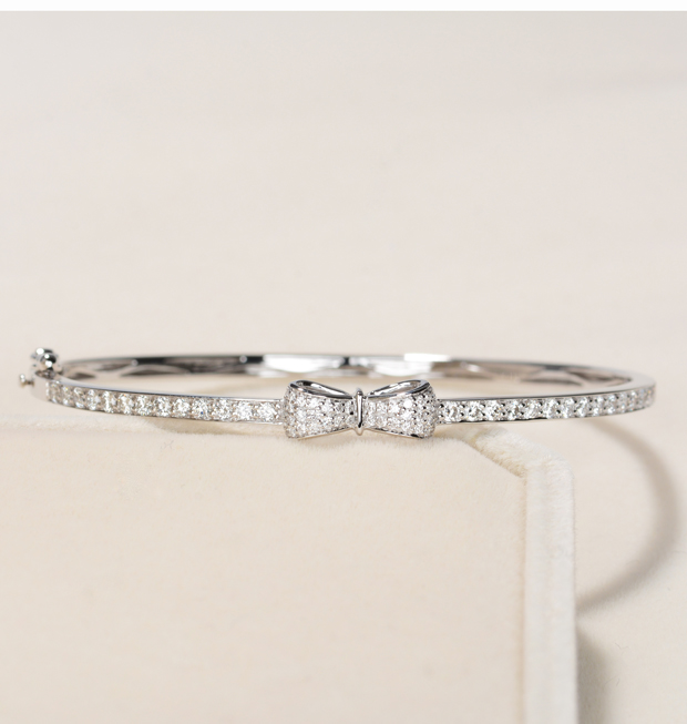 Подгонянные браслеты 18K 0.96ct 16.5cm Bangle диаманта золота Bowknot роскошное
