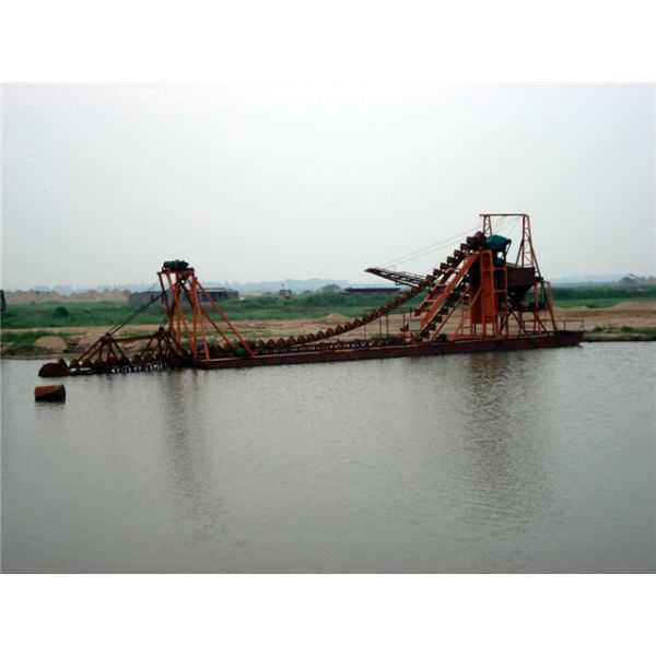Diesel Bucket Chain Dredger 6-14m Dredging Depth for Gold / Diamond Mining