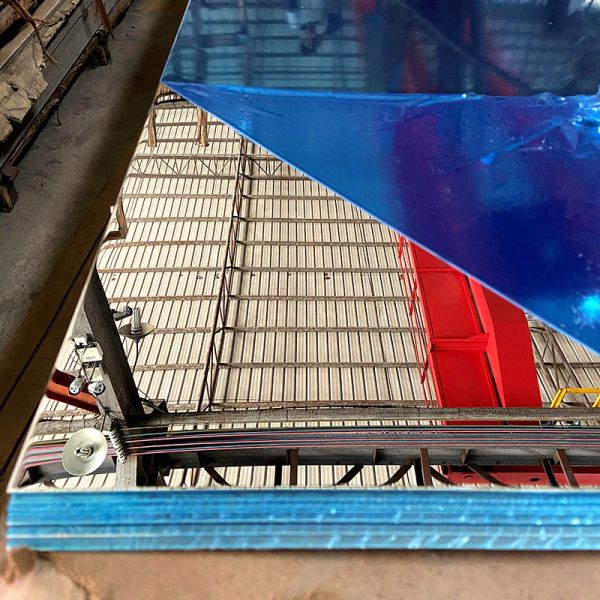 Mirror Polished Stainless Steel Sheet High Gloss Corrosion Resistant For Commercial Decor