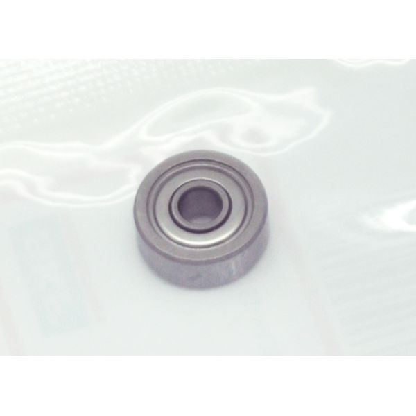 El cortador de Topcut Bullmer parte el rodamiento de bolitas acanalado 623zz de Skf que lleva Pn 007424