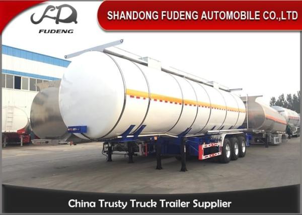 2 Compartments Tanker Lorry Fuel Tanker Semi Trailer For Oil Diesel Petrol