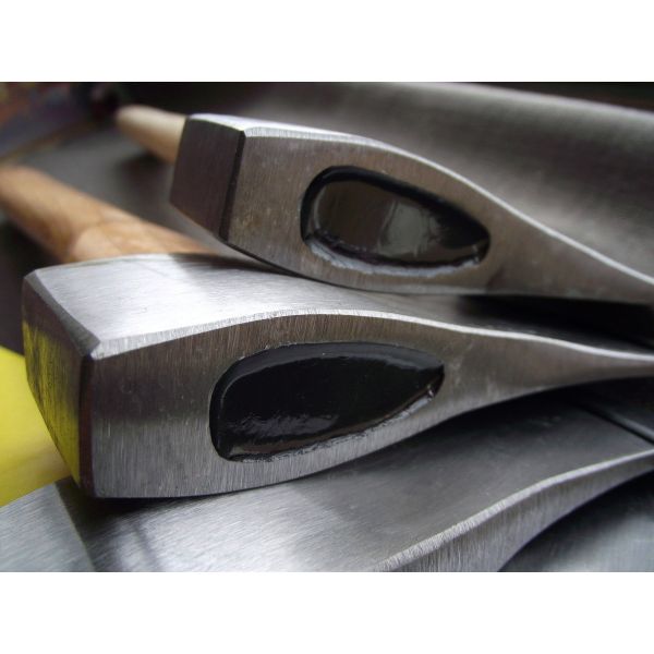 600g A613 Carbon Steel Hickory Wood Handle Hand Working Hatchet in Hand Tools (XL-0135)