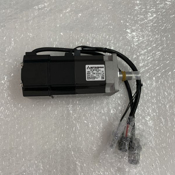 УЧАСТОК 200 w 120 v мотора сервопривода 3 AC Мицубиси HC-MF23B-S24 3000 RPM 1,5 ЦЕНА CIB НОВАЯ И ПЕРВОНАЧАЛЬНАЯ ХОРОШАЯ