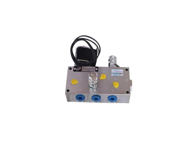 ISO9001 Certificate XCMG Parts , Gl22362 Brake Valve Block 805601747
