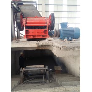 Industrial Crusher with 100 Boxes Per Hour Crushing Capacity, High Manganese Steel Liner, and ≤25mm Discharging Size