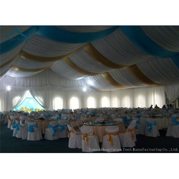 300 People High Peak Waterproof Fabric Royal Wedding Banquet Tent With Carpet