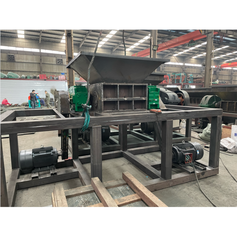 Multifunctional Waste Rubber Shredder Machine for Soft Rubber Products and Double Hob