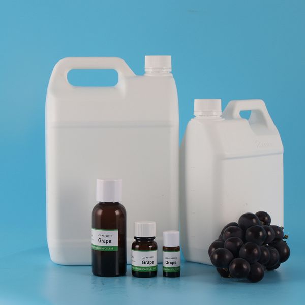 Aceite esencial altamente concentrado de grado alimenticio de fragancia de uva para la fabricación de bebidas / dulces
