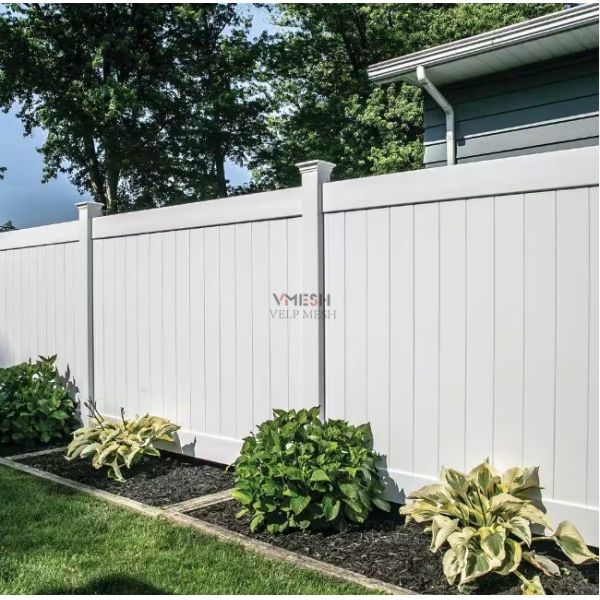 White Color Anti Aging Vinyl Garden Fencing With Solid Panel