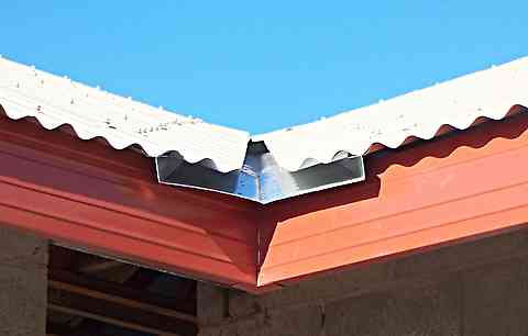 Высокоскоростной крен Downspout формируя сточную канаву долины машины безшовную делая машину