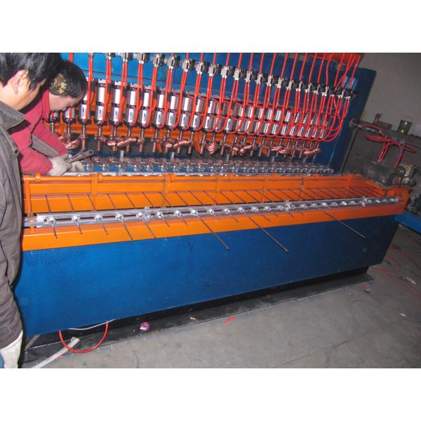 PLC control Reinforced Mesh Welding Machine With 30 - 50 Times/Min Welding Speed