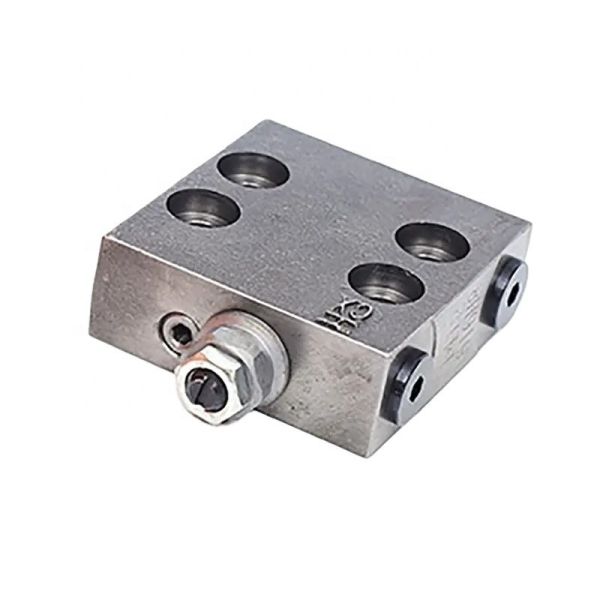 Komatsu Engine Model PC130-7 PC160-7 Excavator Hydraulic Parts Reducing Relief Valve Block for Your Heavy Machinery
