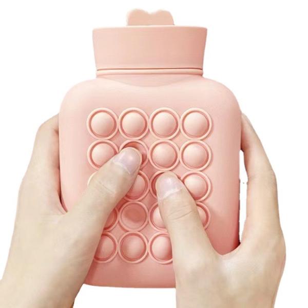 Bouteille d'eau chaude de 1 litre avec couvercle doux Sac à eau chaude classique pour soulager la douleur Cou et épaules Pieds plus chauds Crampes menstruelles