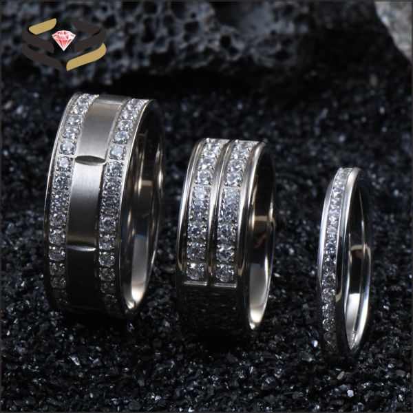 Anillos de Titanio de Plata de 8 mm con incrustación de zircón cúbico