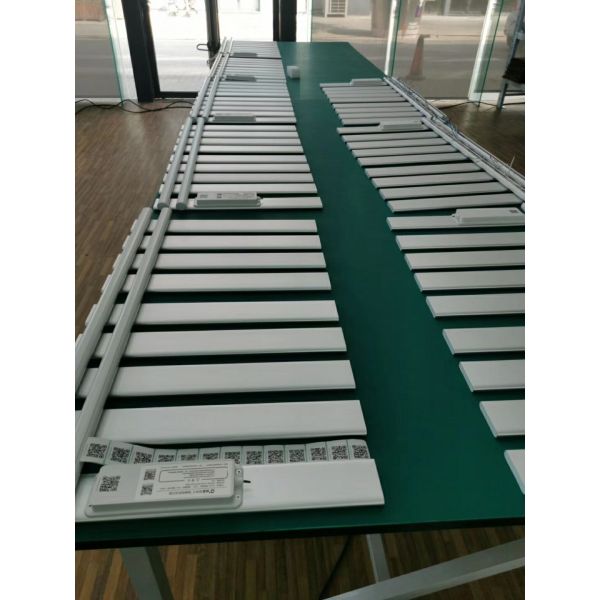 Bathroom Hotel Electric Heating Drying Rack Stainless Steel Surface Finishing