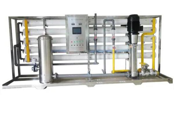Estação de tratamento de água Ultrapure do RO da fase do abastecimento de água dois com o cartucho do carbono da areia