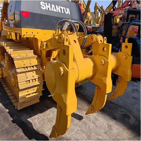 SHANTUI Used Crawler Bulldozer SD22 SD32 with 20ton Operating Weight and Enough Stock
