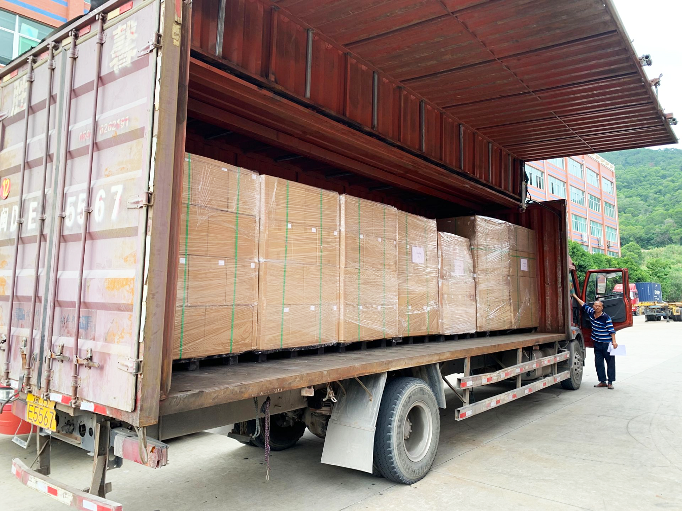 Природные аксессуары солнечных панелей Легкая быстрая установка на воде Клип со снежной нагрузкой 1,4 кн/м2