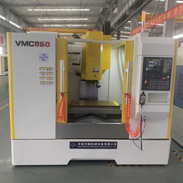 BT40 CNC Vertical Milling Machine Center 800x500x600mm Travel