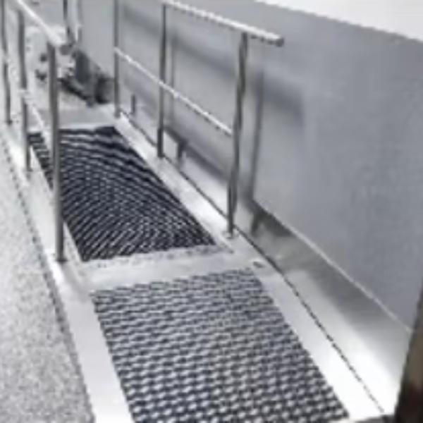 Effective Auto Control Industrial Shoe Cleaning Machine