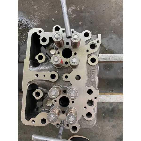Cummins NT855 Глава цилиндра Assy 3411805 Мотор NT855 TS16949