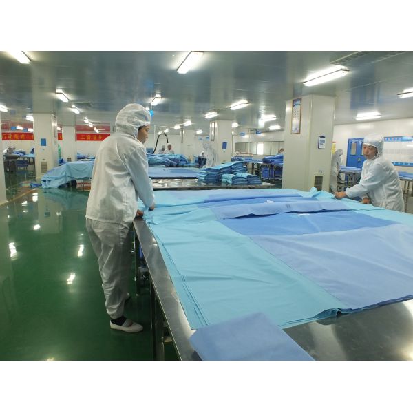 Пакеты хирургического вмешательства здравоохранения, пациент Arthroscopy колена устранимый задрапировывают