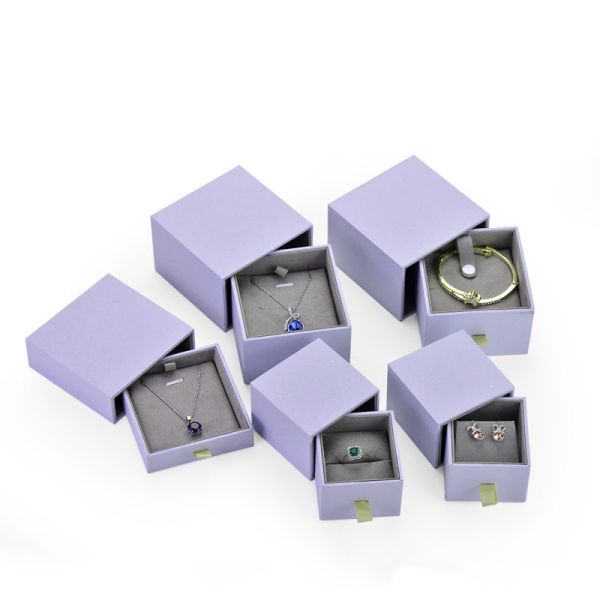 Pendant Necklace 157g C2S Cardboard Jewelry Gift Box Recyclable