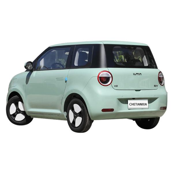 Voiture électrique à quatre roues