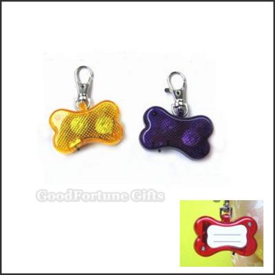Etiquetas de perros de luz LED personalizadas para una mejor visibilidad en la noche oscura