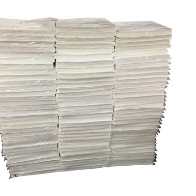 Estabilizador de apoio de bordados não tecidos com algodão e viscose reciclados