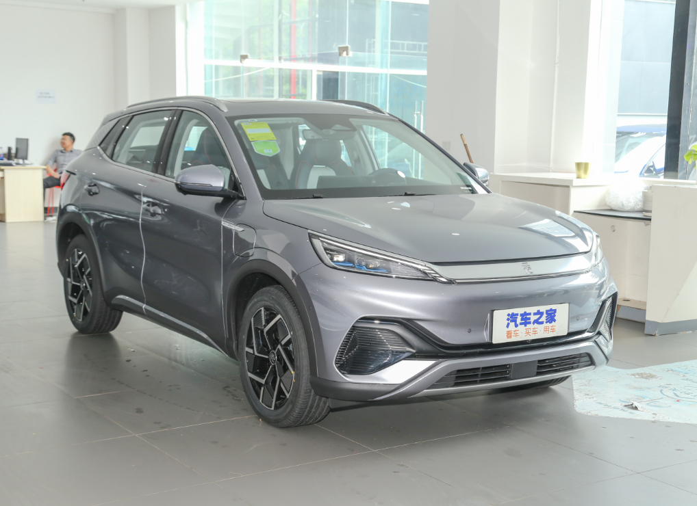 Чистый электрический BYD Yuan Plus Electric SUV EV компактный внедорожник для 2023 года