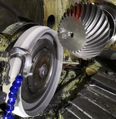 10 axes d'engrenage de transmission de biseau de spirale de module