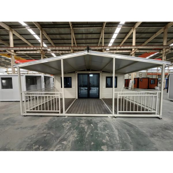 Quick Installation Double-Wing Insulated Expandable Container House with Galvanized Steel Frame for Construction Sites