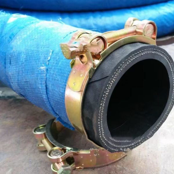 NBR Dredge Pipe Abrasion Resistant Dredge Discharge Hose With Coupling Connection