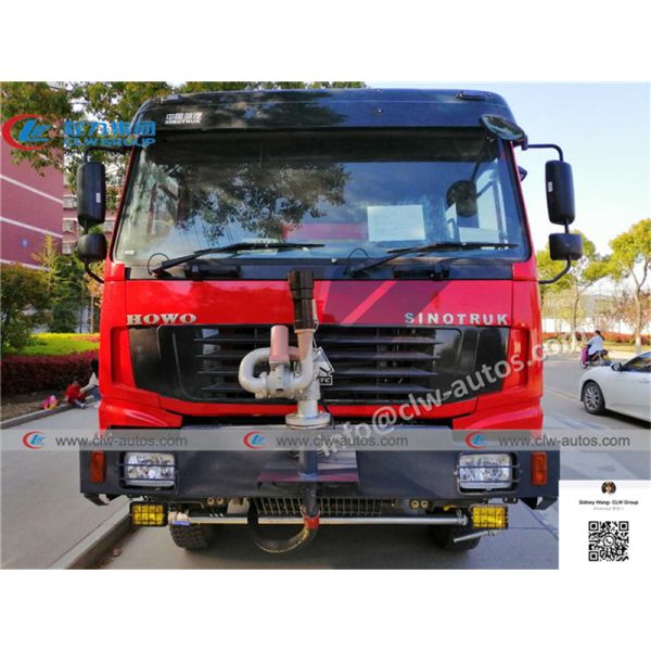 Тележка пожарной машины SINOTRUK HOWO 4x4 Offroad с 4000 - танк пены воды 6000L