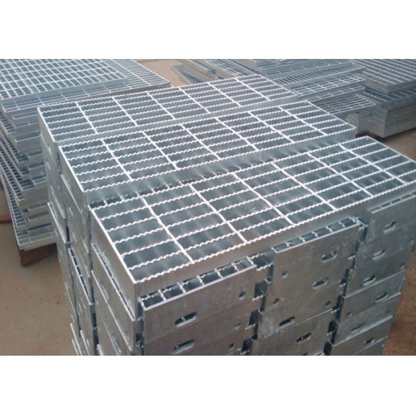 Rust Prevention Pressure Locked Steel Grating 200mm High Strength