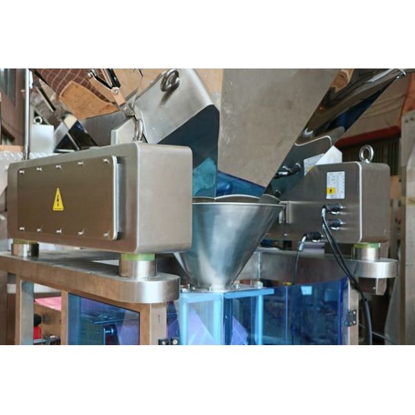 99% High Accuracy Sunflower seeds/Sugar/Rice/Snack/Salt Automatic Packing Machine food packaging machine