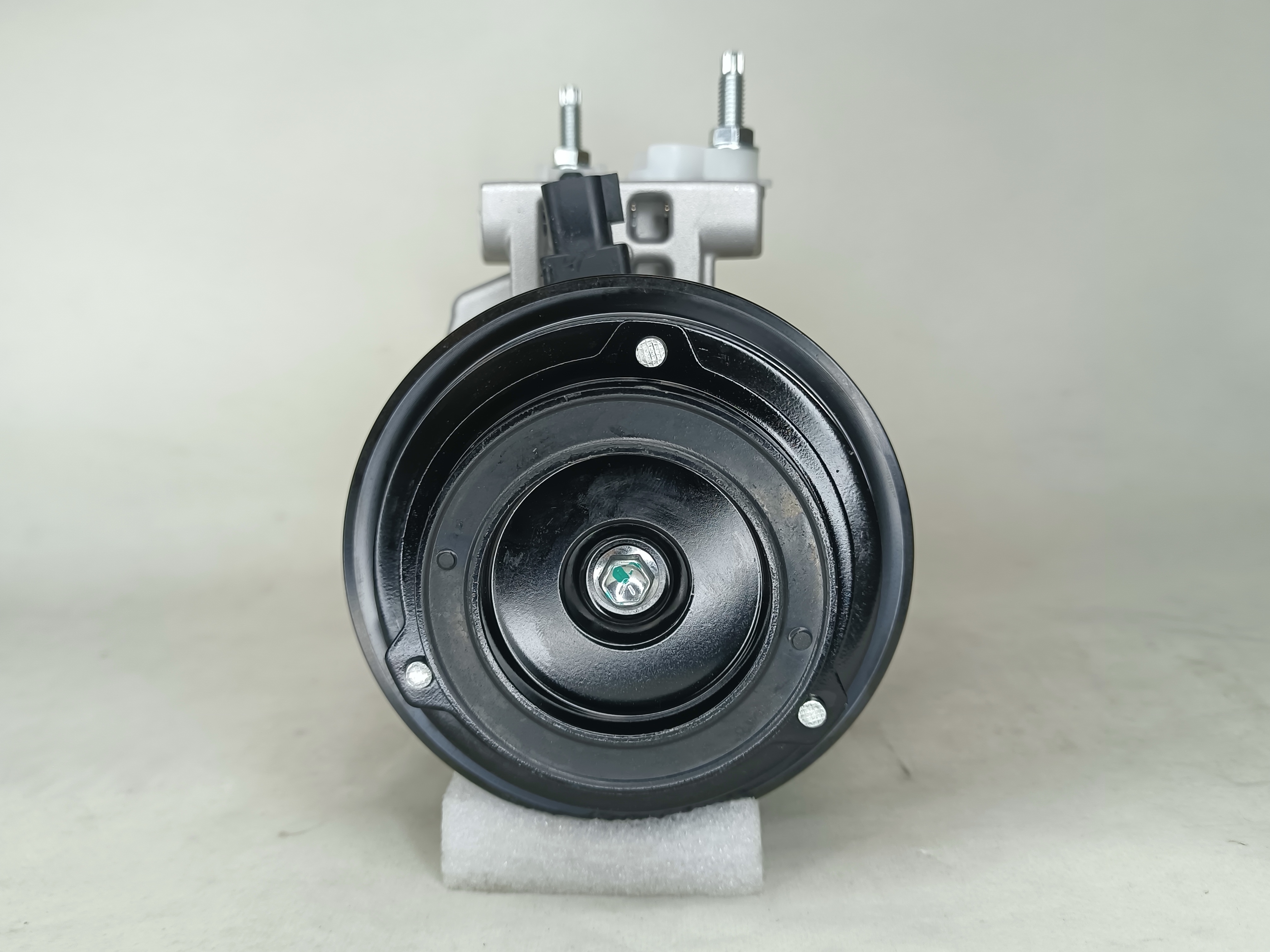 Auto AC Conditioning Compressor For Jeep Wrangler 55111374AB 55111374AC 55111374 F500CCBAA03AD