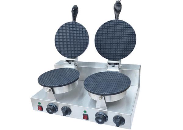 Não-vara de aço inoxidável da máquina 2-Plate do padeiro do cone do waffle, equipamento do snack bar
