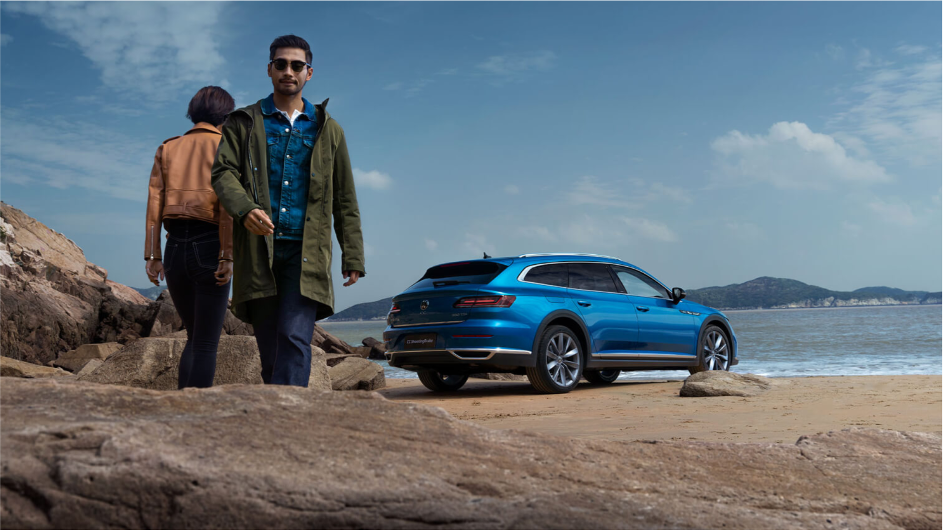 Vehículo de caza Volkswagen CC de gama ultra alta 2024 alemán clásico