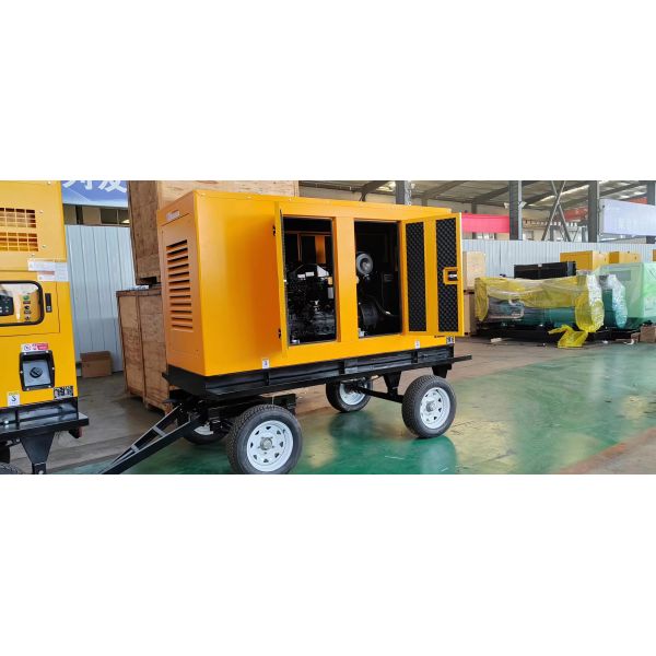 1500RPM Dongfeng Kangmingsi 100KVA Mobile Silent Generator Set with Marathon Alternator