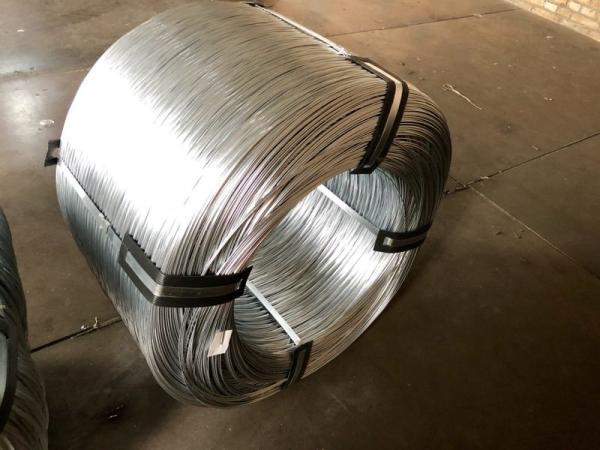 Resistência à tração 340-500 Arame de aço galvanizado Q195 Q235 Para cabo de blindagem
