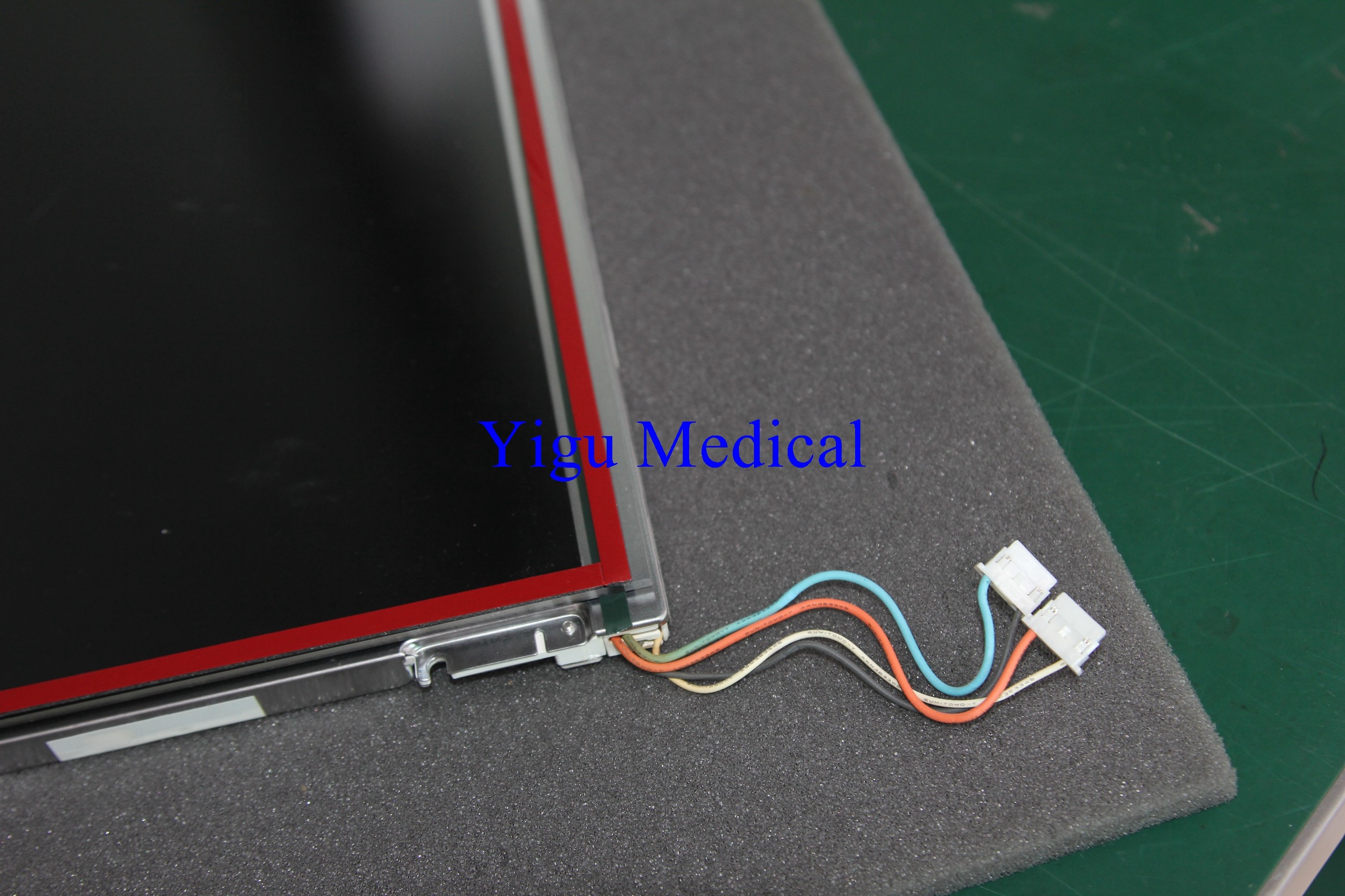 Экран Lcd терпеливого монитора PN LQ121S1LW01 MP40