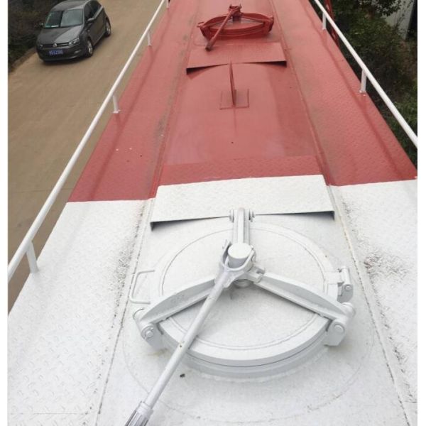 factory sale sinotruk howo 8x4 40ton bulk cement tank truck