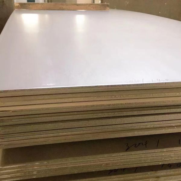 ASTM A240 UNS S32205/S31803 2205 Plaque en acier inoxydable duplex Largeur 1250 mm 1500 mm 2000 mm