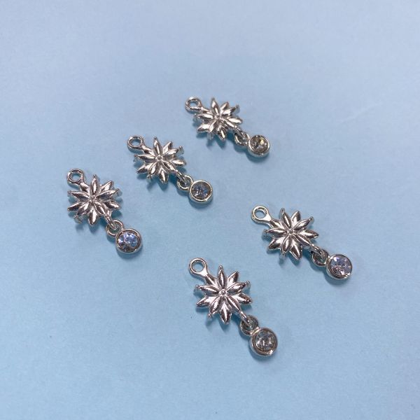 Декоративные шкентели женского белья страза цветка снега