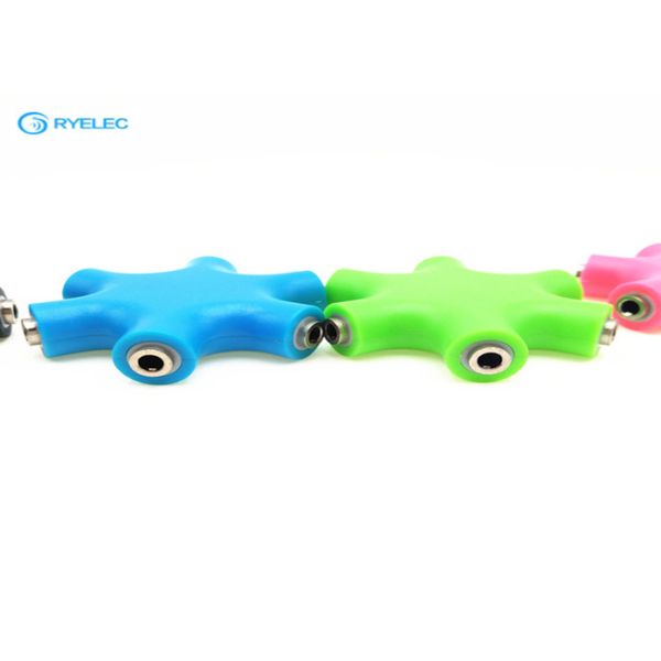 MP3 Earphone Splitter Sharer Divider ABS Material / Electronic Parts Available