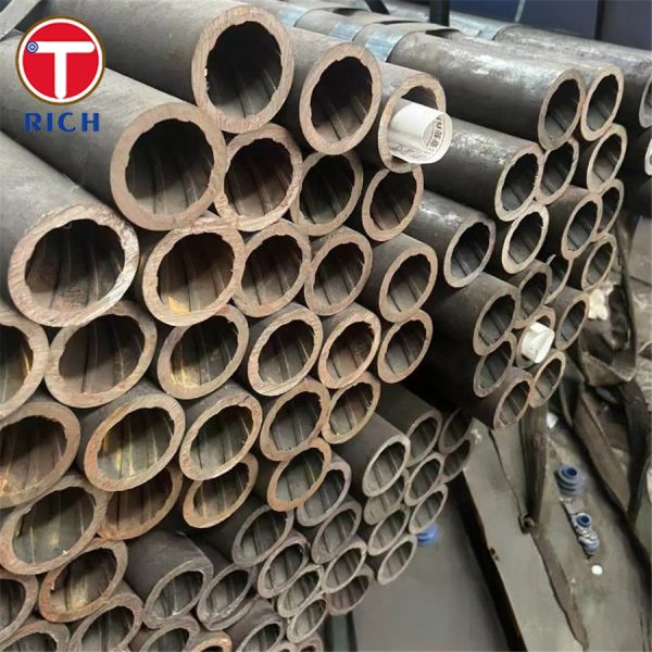 ASME SA213 Grade T12 Internal Thread Seamless Low-Alloy Heat Exchanger Tube with Cr-Mo Design and 30-325 mm OD