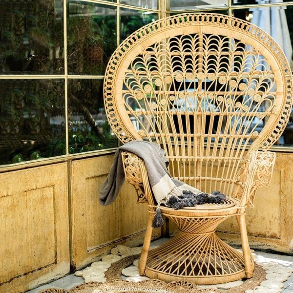 Outdoor Table Chair Rattan Patio Hanging Swing Egg with Stand Peacock Chair Garden Furniture